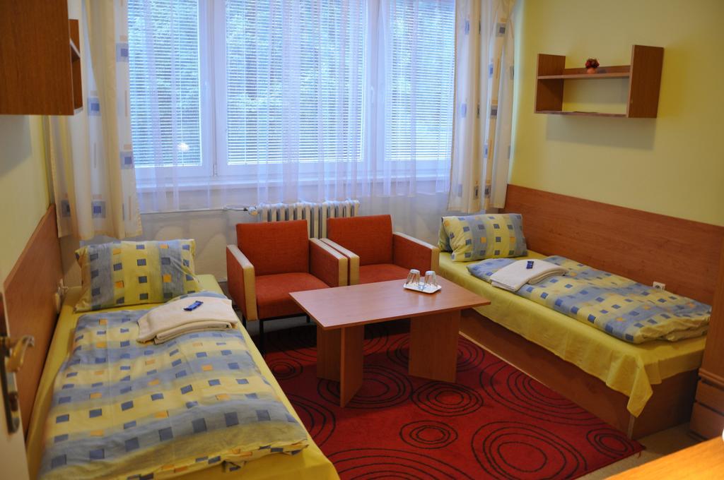 Hotel Komarov Brno Exterior foto