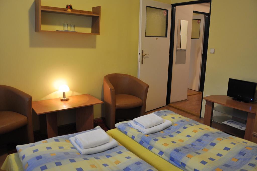 Hotel Komarov Brno Exterior foto