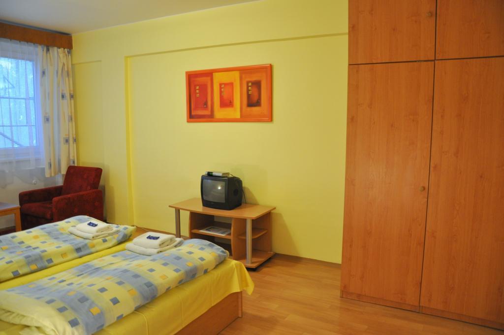 Hotel Komarov Brno Exterior foto