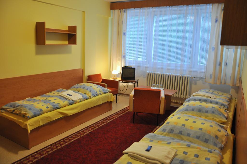 Hotel Komarov Brno Exterior foto